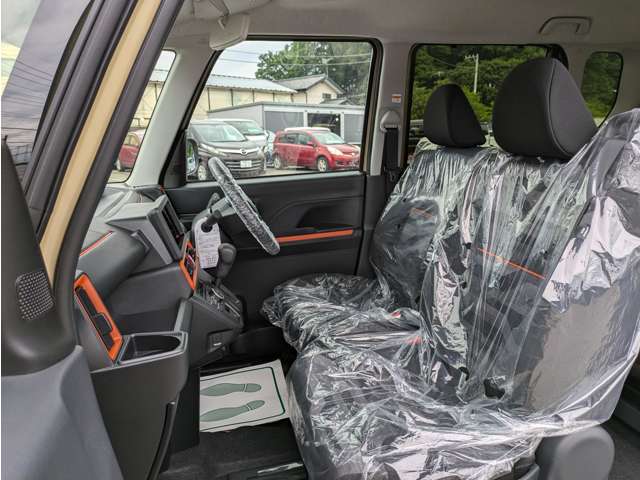 ダイハツ タント ６６０ ファンクロス R7年 (関東) 99