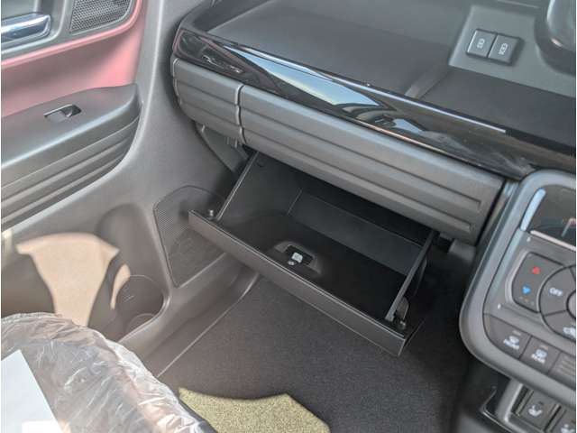 スズキ スペーシア　ギア ６６０ カスタム ハイブリッド ＸＳターボ R7年 (関東) 99