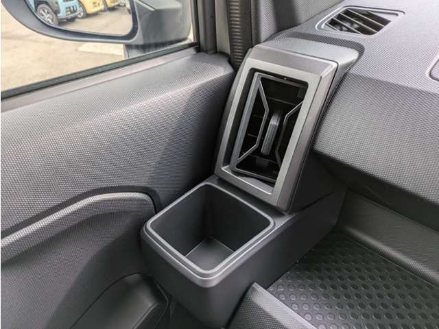 ダイハツ タフト ６６０ Ｇ ダーククロム ベンチャー R7年 (関東) 99