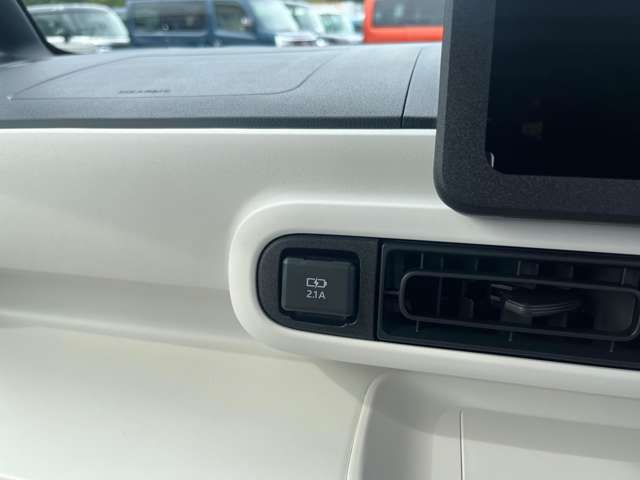 ダイハツ ムーヴ　キャンバス ６６０ ストライプス Ｘ R7年 (関東) 99