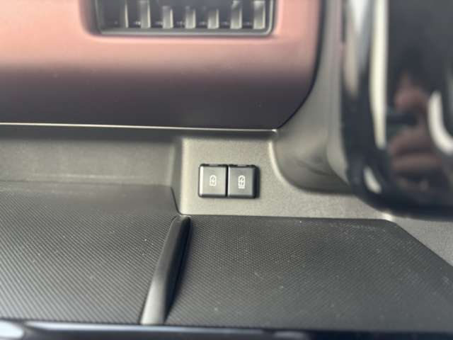 スズキ スペーシア ６６０ カスタム ハイブリッド ＸＳ R7年 (関東) 99