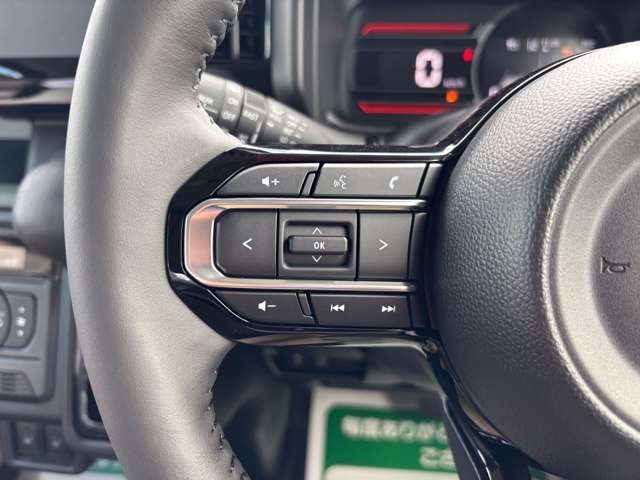 スズキ スペーシア ６６０ ギア ハイブリッド ＸＺ R7年 (関東) 99