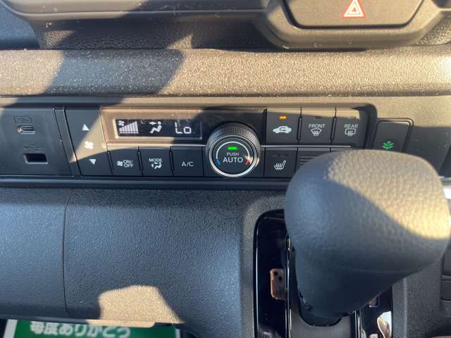 ホンダ Ｎ　ＢＯＸ カスタム ６６０ R7年 (関東) 99