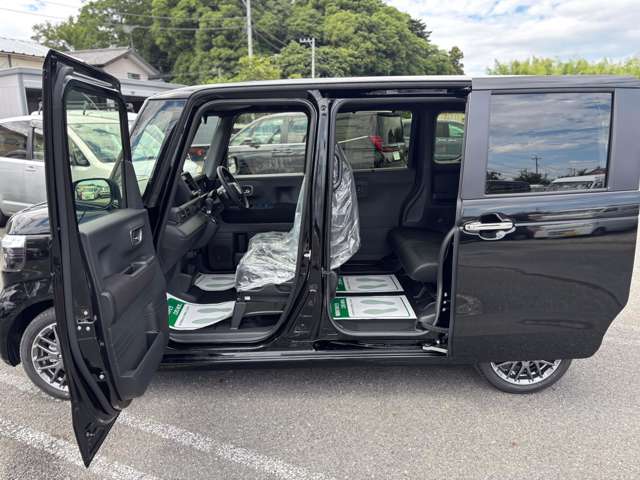 ホンダ Ｎ　ＢＯＸ カスタム ６６０ ターボ R7年 (関東) 99