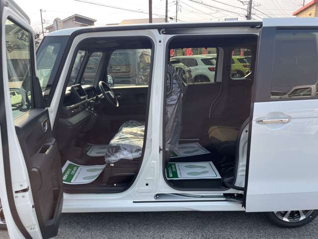 ホンダ Ｎ　ＢＯＸ カスタム ６６０ R7年 (関東) 99