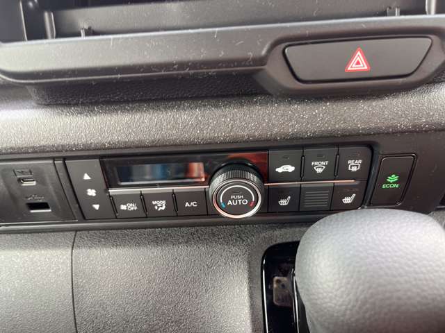 ホンダ Ｎ　ＢＯＸ カスタム ６６０ ターボ R7年 (関東) 99