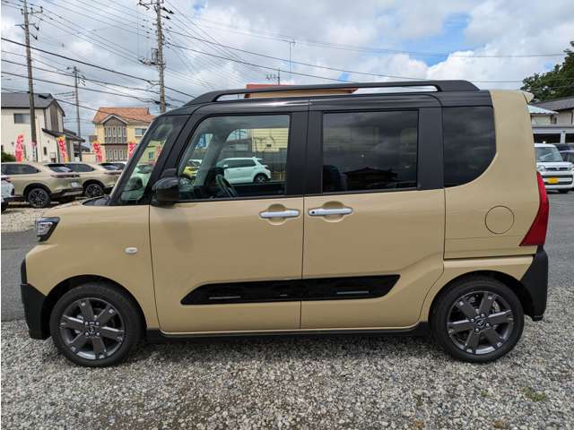 ダイハツ タント ６６０ ファンクロスターボ R7年 (関東) 99