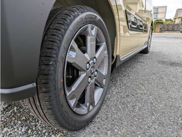 ダイハツ タント ６６０ ファンクロスターボ R7年 (関東) 99