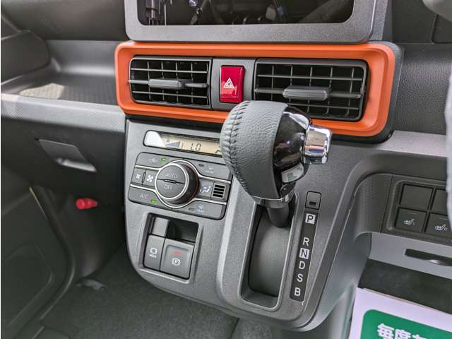 ダイハツ タント ６６０ ファンクロスターボ R7年 (関東) 99