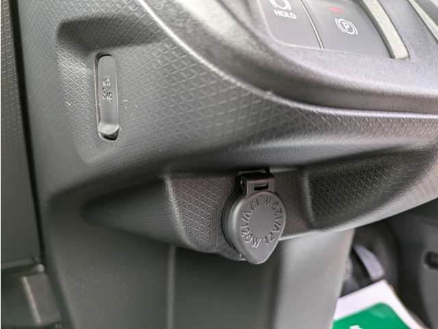 ダイハツ タント ６６０ ファンクロスターボ R7年 (関東) 99