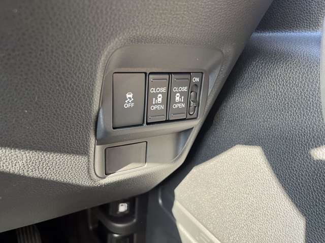 ホンダ フリード １．５ エアー R7年 (関東) 99