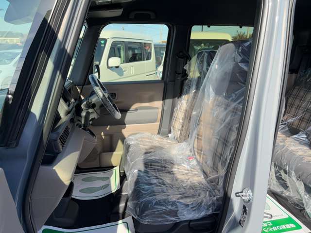 ホンダ Ｎ　ＢＯＸ ジョイ ６６０ ２トーン R6年 (関東) 99