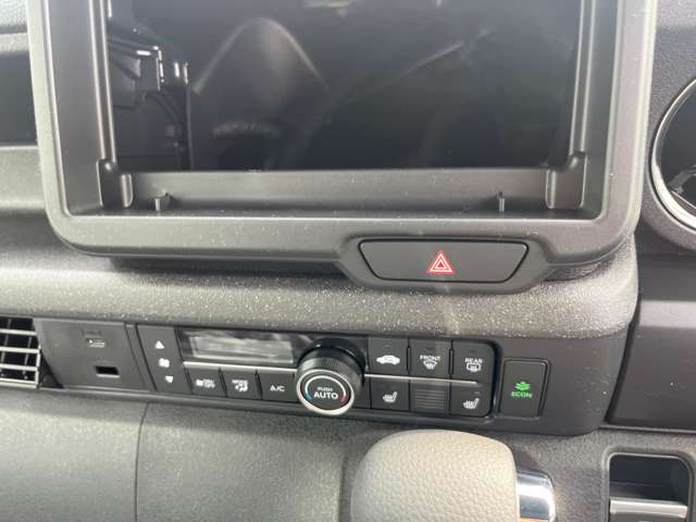 ホンダ Ｎ　ＢＯＸ カスタム ６６０ ターボ R7年 (関東) 99