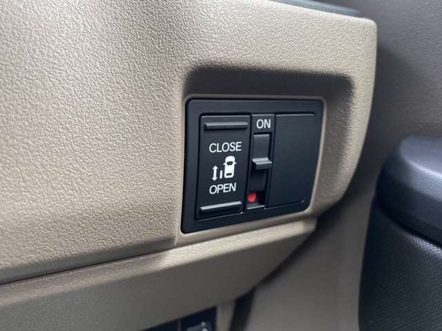 ホンダ Ｎ　ＢＯＸ ジョイ ６６０ ２トーン R6年 (関東) 99