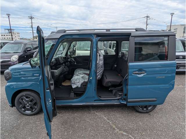 スズキ スペーシア ６６０ ギア ハイブリッド ＸＺ R7年 (関東) 99