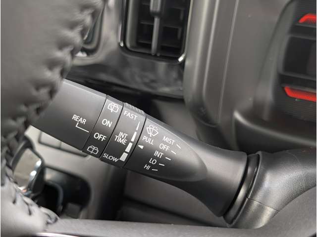 スズキ スペーシア ６６０ ギア ハイブリッド ＸＺ R7年 (関東) 99