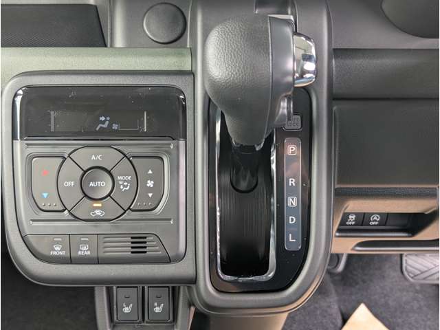 スズキ スペーシア ６６０ ギア ハイブリッド ＸＺ R7年 (関東) 99