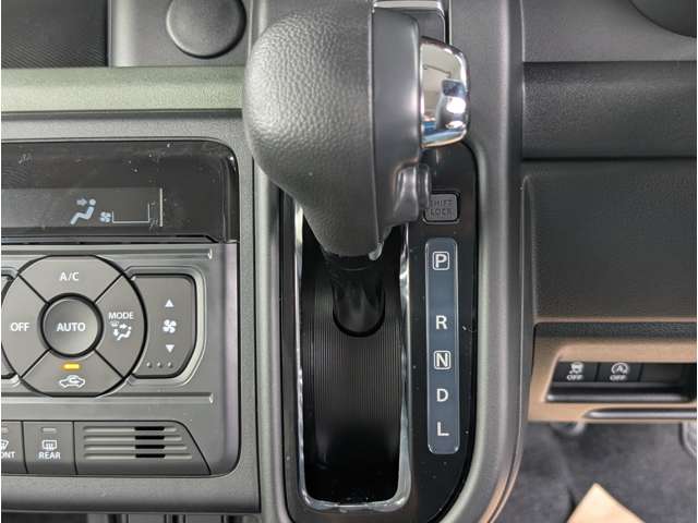 スズキ スペーシア ６６０ ギア ハイブリッド ＸＺ R7年 (関東) 99