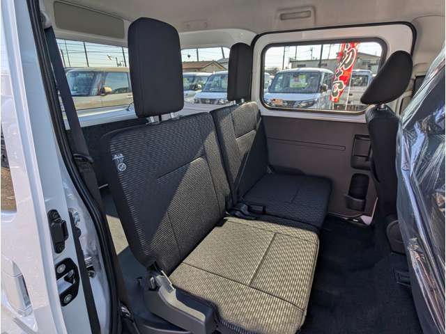 ダイハツ ハイゼットカーゴ ６６０ クルーズ R7年 (関東) 99