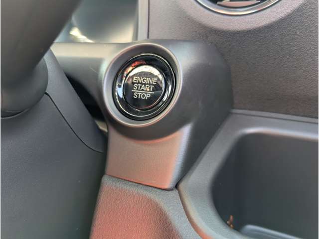 ホンダ Ｎ　ＢＯＸ カスタム ６６０ R7年 (関東) 99