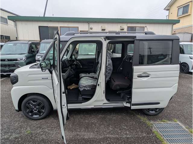 スズキ スペーシア ６６０ ギア ハイブリッド ＸＺ R7年 (関東) 99