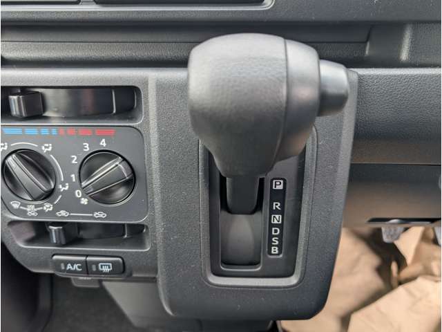 ダイハツ ハイゼットカーゴ ６６０ クルーズ R7年 (関東) 99