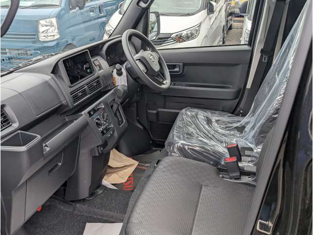 ダイハツ ハイゼットカーゴ ６６０ クルーズ R7年 (関東) 99