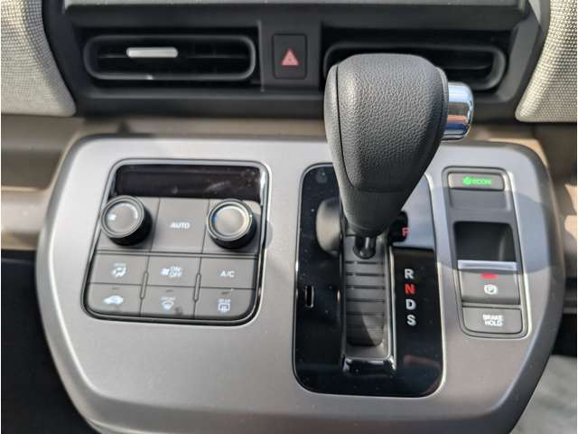 ホンダ フリード １．５ エアー R7年 (関東) 99