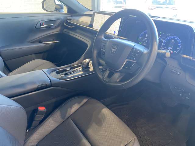 トヨタ クラウン　クロスオーバー　ハイブリッド ２．５ Ｇ アドバンスト レザー パッケージ Ｅ－ＦＯＵＲ ４ＷＤ R4年 (九州・沖縄) 99