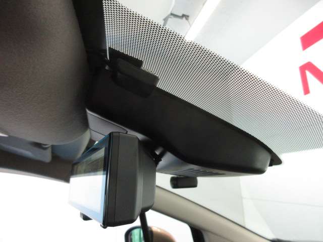 日産 ノートオーラ １．２ Ｇ R4年 (九州・沖縄) 99
