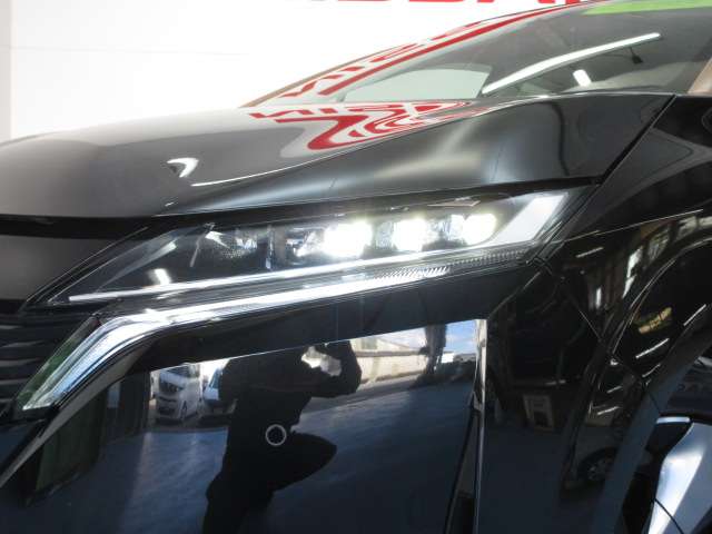 日産 ノートオーラ １．２ Ｇ R4年 (九州・沖縄) 99