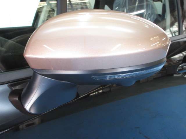 日産 ノートオーラ １．２ Ｇ R4年 (九州・沖縄) 99