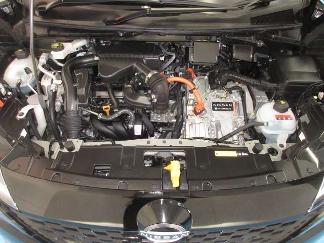 日産 ノートオーラ １．２ Ｇ R4年 (九州・沖縄) 99