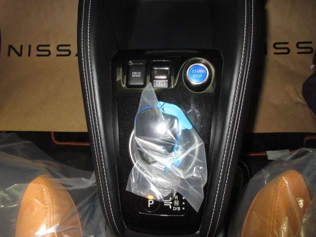 日産 キックス １．２ Ｘ ツートーン インテリアエディション （Ｅ－ＰＯＷＥＲ） R3年 (九州・沖縄) 99