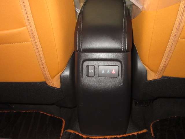 日産 キックス １．２ Ｘ ツートーン インテリアエディション （Ｅ－ＰＯＷＥＲ） R3年 (九州・沖縄) 99