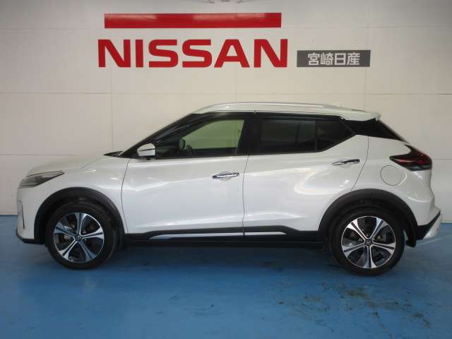 日産 キックス １．２ Ｘ ツートーン インテリアエディション （Ｅ－ＰＯＷＥＲ） R3年 (九州・沖縄) 99