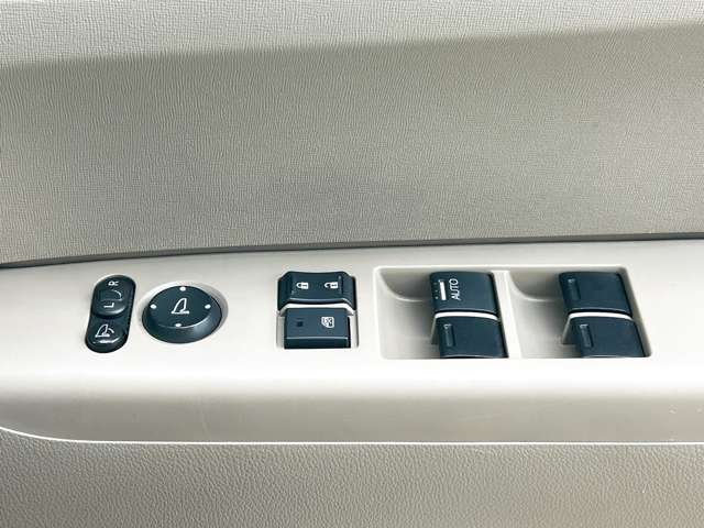 ホンダ Ｎ　ＢＯＸ ６６０ Ｇ Ｌパッケージ H24年 (九州・沖縄) 99