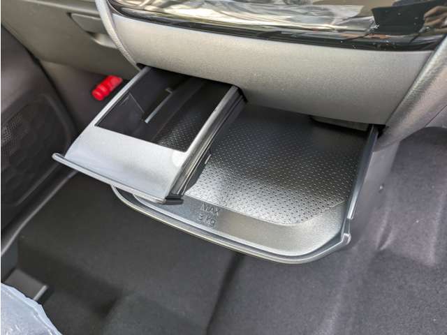 三菱 デリカ　ミニ ６６０ Ｔ プレミアム ４ＷＤ R7年 (関東) 99