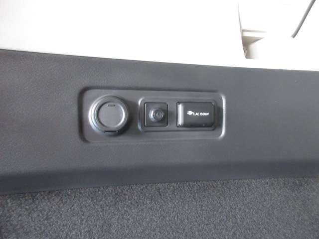 日産 エクストレイル １．５ Ｓ Ｅ－４ＯＲＣＥ ４ＷＤ R6年 (九州・沖縄) 99