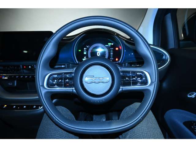 フィアット ５００ｅ ポップ R4年 (関東) 99