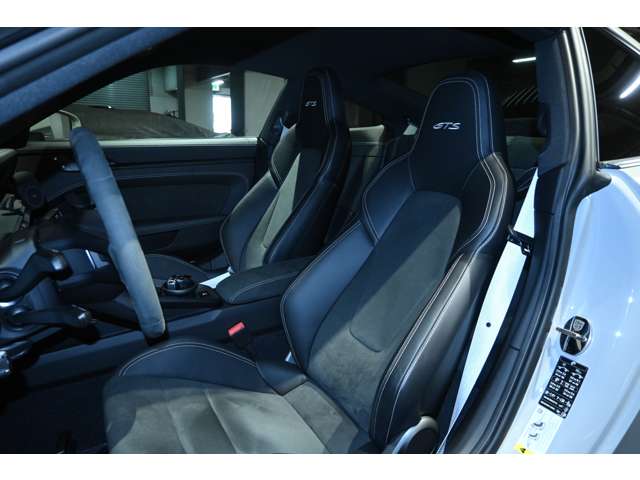 ポルシェ ９１１ カレラＧＴＳ R4年 (関東) 99