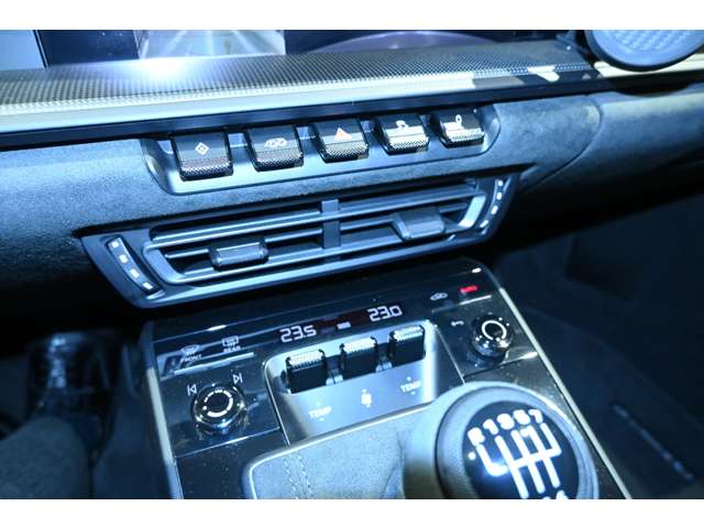 ポルシェ ９１１ カレラＧＴＳ R4年 (関東) 99