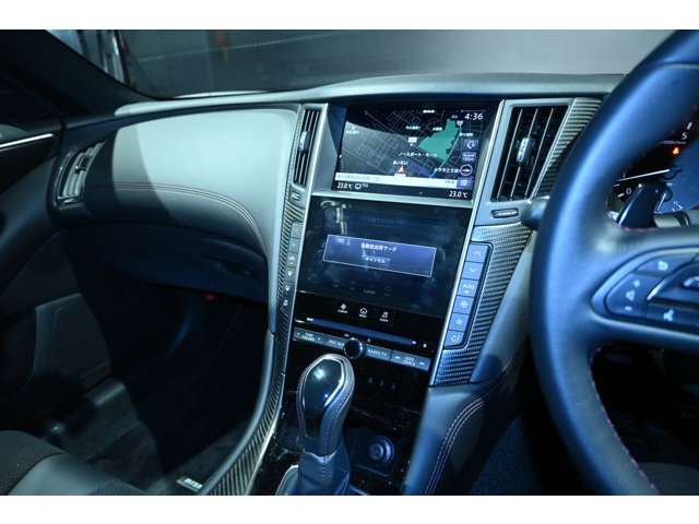 日産 スカイライン ３．０ ＮＩＳＭＯ ＲＥＣＡＲＯシート＋カーボン製フィニッシャー装着車 R6年 (関東) 99