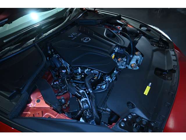 日産 スカイライン ３．０ ＮＩＳＭＯ ＲＥＣＡＲＯシート＋カーボン製フィニッシャー装着車 R6年 (関東) 99