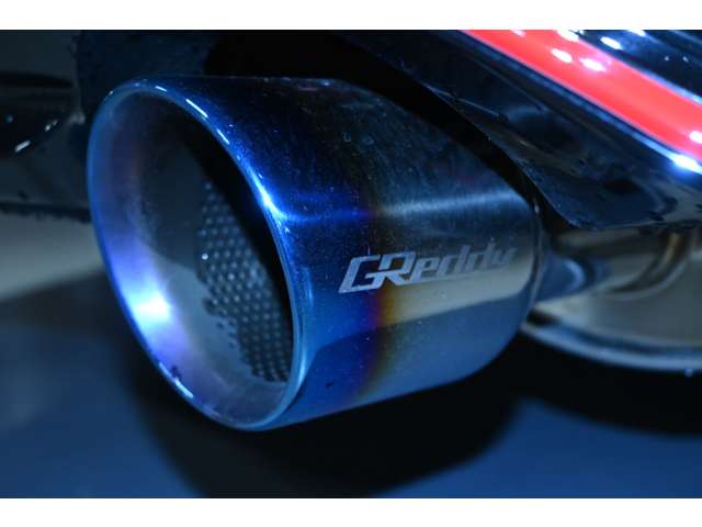 日産 スカイライン ３．０ ＮＩＳＭＯ ＲＥＣＡＲＯシート＋カーボン製フィニッシャー装着車 R6年 (関東) 99