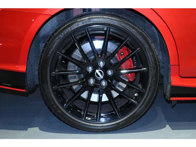 日産 スカイライン ３．０ ＮＩＳＭＯ ＲＥＣＡＲＯシート＋カーボン製フィニッシャー装着車 R6年 (関東) 99