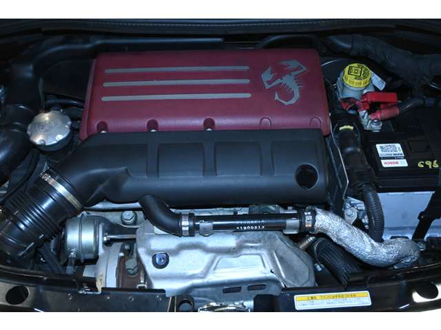 アバルト ６９５エディツィオーネマセラティ １．４ H25年 (関東) 99