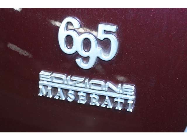 アバルト ６９５エディツィオーネマセラティ １．４ H25年 (関東) 99