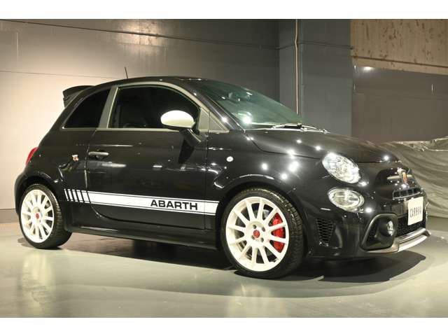 アバルト ６９５エッセエッセ １．４ R4年 (関東) 99