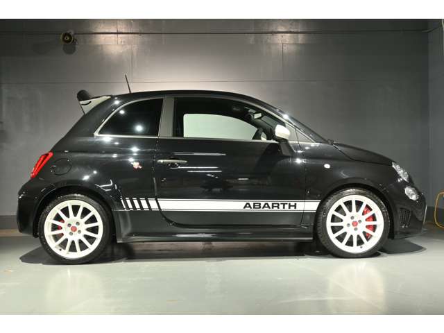 アバルト ６９５エッセエッセ １．４ R4年 (関東) 99